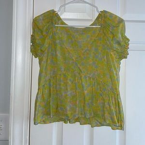 Cropped Spring Blouse
